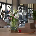 Flower Town Hotel & Spa