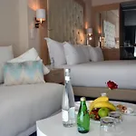 Flower Town Hotel & Spa