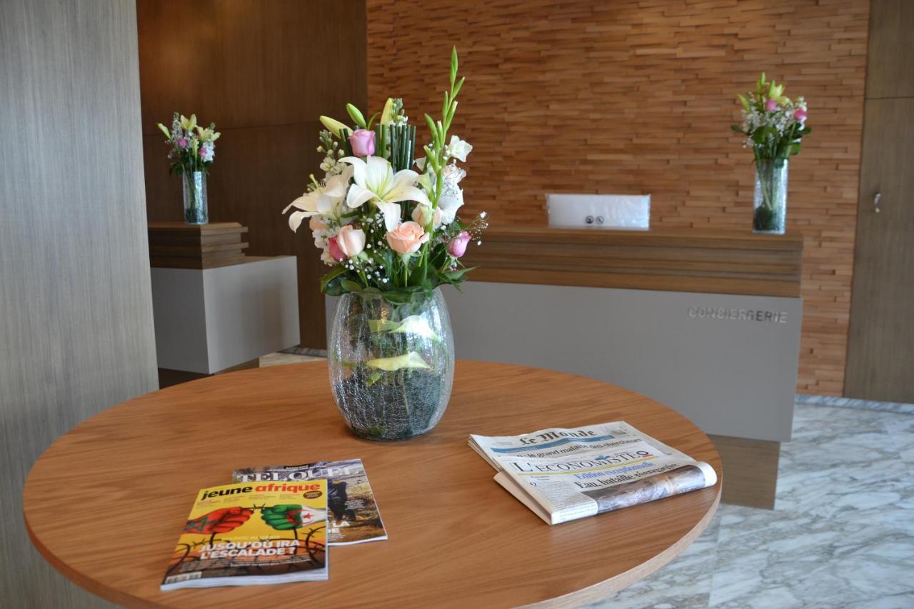 Hotel Flower Town & Rabat