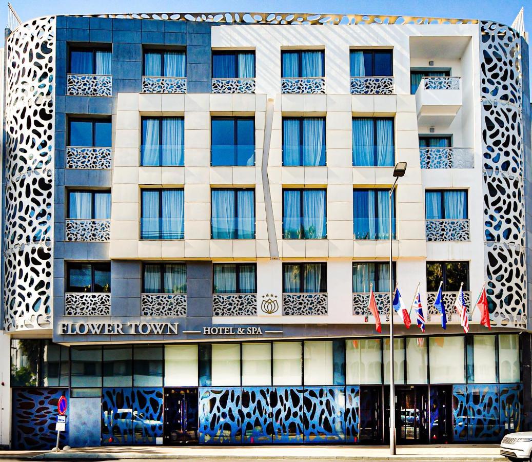 Hotel Flower Town & Rabat